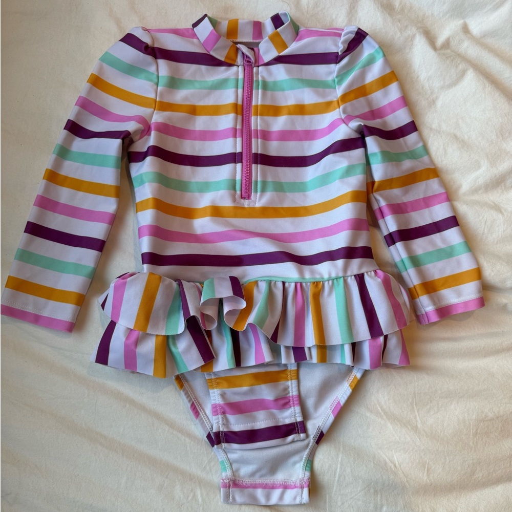 Cat & Jack 3T Swim suit. Protected zipper. Snap bottom